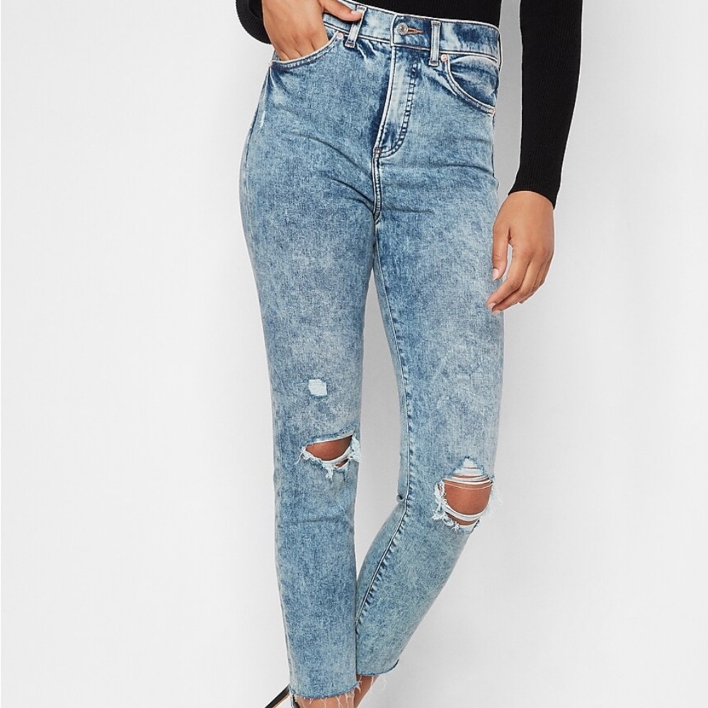 Express Super High Waisted Med Wash Ripped Slim Jean